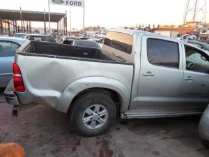 HURDA TOYOTA HILUX 2012 MODEL 2.5 DİZEL DÜZ VİTES