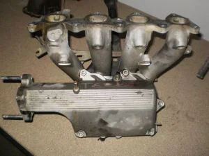 TOYOTA COROLLA 1999 ÇIKMA EMME MANİFOLDU 1999 - 2000 Arası Modellerle Uyumludur