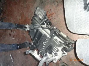 TOYOTA AVENSIS 2005 ÇIKMA HAFİF HASARLI KALORİFER MOTORU 2002 - 2003 - 2004 - 2005 - 2006 - 2007 - 2008 - 2009 Arası Modellerle Uyumludur