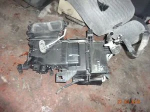 TOYOTA AVENSIS 2005 ÇIKMA HAFİF HASARLI KLİMA PETEĞİ 2002 - 2003 - 2004 - 2005 - 2006 - 2007 - 2008 - 2009 Arası Modellerle Uyumludur