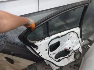 TOYOTA AVENSIS 2012 ÇIKMA HASARLI SOL ARKA KAPI 2009 - 2010 - 2011 - 2012 - 2013 - 2014 Arası Modellerle Uyumludur