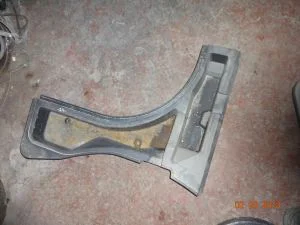 TOYOTA AURIS 2008 ÇIKMA İSTETME YANI PLASTİĞİ SOL 2007 - 2008 - 2009 - 2010 - 2011 - 2012 Arası Modellerle Uyumludur