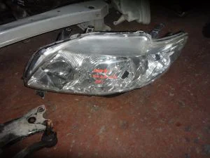TOYOTA COROLLA 2008 ÇIKMA HAFİF HASARLI SOL FAR 2007 - 2008 - 2009 - 2010 Arası Modellerle Uyumludur