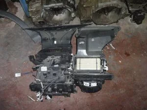 TOYOTA YARIS 2008 ÇIKMA KALORİFER MOTORU DAVLUMBAZI 2006 - 2007 - 2008 - 2009 Arası Modellerle Uyumludur