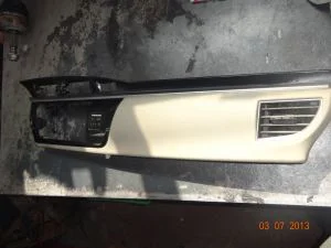 TOYOTA COROLLA 2014 ÇIKMA GÖĞÜS ÇITASI 2013 - 2014 - 2015 - 2016 Arası Modellerle Uyumludur
