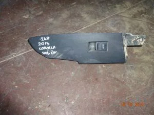 TOYOTA COROLLA 2014 ÇIKMA SAĞ ÖN CAM DÜĞMESİ PLASTİK ÇERÇEVESİ 2013 - 2014 - 2015 - 2016 Arası Modellerle Uyumludur