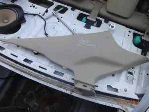 TOYOTA COROLLA 2014 ÇIKMA SOL ARKA ÜST DİREK PLASTİĞİ 2013 - 2014 - 2015 - 2016 Arası Modellerle Uyumludur