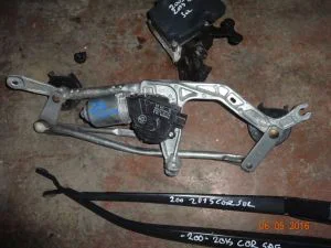 TOYOTA COROLLA 2014 ÇIKMA ÖN SİLECEK MOTORU 2013 - 2014 - 2015 - 2016 Arası Modellerle Uyumludur