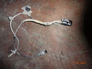 TOYOTA COROLLA 2012 ÇIKMA SOL ÖN ABS SENSÖRÜ 2011 - 2012 - 2013 Arası Modellerle Uyumludur