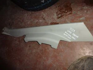 TOYOTA COROLLA 2012 ÇIKMA SAĞ ARKA ALT DİREK PLASTİĞİ 2011 - 2012 - 2013 Arası Modellerle Uyumludur