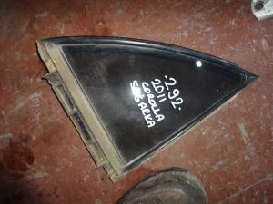 TOYOTA COROLLA 2012 ÇIKMA SAĞ ARKA KELEBEK CAMI 2011 - 2012 - 2013 Arası Modellerle Uyumludur