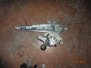 TOYOTA COROLLA 2012 ÇIKMA SAĞ ARKA CAM KİRKOSU 2011 - 2012 - 2013 Arası Modellerle Uyumludur