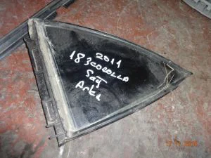 TOYOTA COROLLA 2012 ÇIKMA SAĞ ARKA KELEBEK CAMI FİTİLİ 2011 - 2012 - 2013 Arası Modellerle Uyumludur