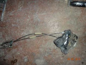 TOYOTA COROLLA 2012 ÇIKMA SAĞ ÖN KAPI KİLİDİ 2011 - 2012 - 2013 Arası Modellerle Uyumludur
