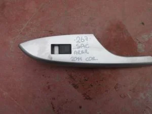 TOYOTA COROLLA 2012 ÇIKMA SAĞ ARKA CAM DÜĞMESİ 2011 - 2012 - 2013 Arası Modellerle Uyumludur