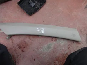 TOYOTA COROLLA 2012 ÇIKMA SAĞ ÖN DİREK PLASTİĞİ 2011 - 2012 - 2013 Arası Modellerle Uyumludur