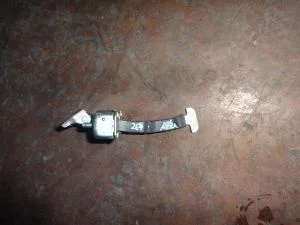 TOYOTA COROLLA 2012 ÇIKMA SOL ARKA KAPI GERGİ DEMİRİ 2011 - 2012 - 2013 Arası Modellerle Uyumludur