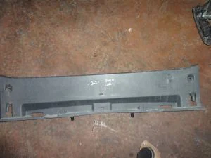 TOYOTA COROLLA 2008 ÇIKMA ARKA PANEL ÜSTÜ PLASTİĞİ 2007 - 2008 - 2009 - 2010 Arası Modellerle Uyumludur