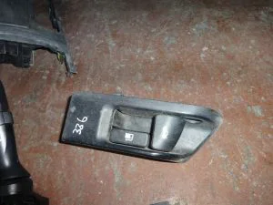 TOYOTA COROLLA 2008 ÇIKMA DEPO BAGAJ AÇMA KOLU 2007 - 2008 - 2009 - 2010 Arası Modellerle Uyumludur