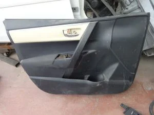 TOYOTA COROLLA 2017 ÇIKMA SOL ÖN KAPI İÇ AÇMA KOLU 2017 - 2018 Arası Modellerle Uyumludur