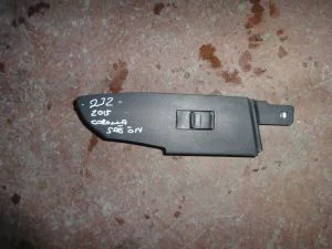 TOYOTA COROLLA 2014 ÇIKMA SAĞ ÖN CAM DÜĞMESİ PLASTİK ÇERÇEVESİ 2013 - 2014 - 2015 - 2016 Arası Modellerle Uyumludur