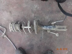 TOYOTA COROLLA 1995 ÇIKMA ARKA AMORTÜSÖR TAKOZU 1993 - 1994 - 1995 - 1996 - 1997 - 1998 Arası Modellerle Uyumludur