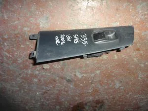 TOYOTA COROLLA 2003 ÇIKMA SAĞ ÖN CAM DÜĞMESİ 2002 - 2003 - 2004 Arası Modellerle Uyumludur