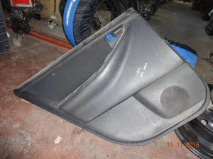TOYOTA COROLLA 2006 ÇIKMA SOL ARKA CAM DÜĞMESİ PLASTİK ÇERÇEVESİ 2005 - 2006 - 2007 Arası Modellerle Uyumludur