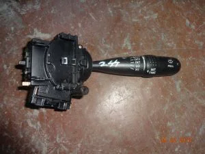 TOYOTA COROLLA 2006 ÇIKMA SİLGİ KOLU 2005 - 2006 - 2007 Arası Modellerle Uyumludur