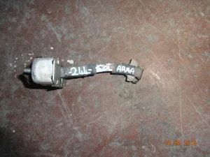 TOYOTA COROLLA 2006 ÇIKMA SOL ARKA KAPI GERGİ DEMİRİ 2005 - 2006 - 2007 Arası Modellerle Uyumludur