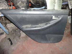 TOYOTA COROLLA 2006 ÇIKMA SOL ARKA CAM DÜĞMESİ PLASTİK ÇERÇEVESİ 2005 - 2006 - 2007 Arası Modellerle Uyumludur