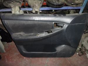 TOYOTA COROLLA 2006 ÇIKMA SOL ÖN KAPI DÖŞEMESİ 2005 - 2006 - 2007 Arası Modellerle Uyumludur