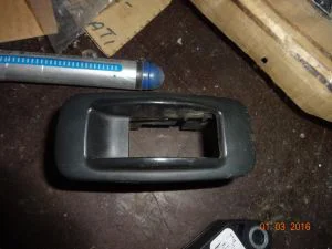 TOYOTA COROLLA 2004 ÇIKMA ARKA CAM DÜĞMESİ PLASTİK ÇERÇEVESİ 2002 - 2003 - 2004 - 2005 - 2006 - 2007 Arası Modellerle Uyumludur
