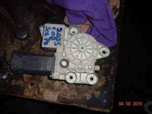 TOYOTA COROLLA 2004 ÇIKMA SOL ÖN CAM MOTORU 2002 - 2003 - 2004 - 2005 - 2006 - 2007 Arası Modellerle Uyumludur