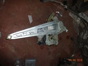 TOYOTA HILUX 2008 ÇIKMA SAĞ ARKA CAM KİRKOSU 2006 - 2007 - 2008 - 2009 Arası Modellerle Uyumludur