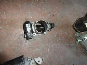 TOYOTA HILUX 2007 ÇIKMA BOĞAZ KELEBEĞİ 2006 - 2007 - 2008 - 2009 - 2010 - 2011 Arası Modellerle Uyumludur