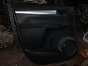 TOYOTA HILUX 2017 ÇIKMA SOL ARKA KAPI DÖŞEMESİ 2016 - 2017 - 2018 - 2019 Arası Modellerle Uyumludur