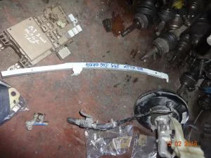 TOYOTA HILUX 2014 ÇIKMA SAĞ ARKA KAPI İÇ DEMİRİ 2012 - 2013 - 2014 - 2015 Arası Modellerle Uyumludur