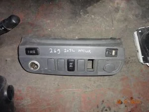 TOYOTA HILUX 2014 ÇIKMA POWER HEAT DÜĞMESİ 2012 - 2013 - 2014 - 2015 Arası Modellerle Uyumludur