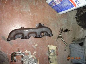 TOYOTA HILUX 2014 ÇIKMA EKZOS MANİFOLDU 2012 - 2013 - 2014 - 2015 Arası Modellerle Uyumludur