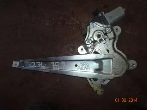 TOYOTA HILUX 2014 ÇIKMA SAĞ ARKA CAM MOTORU 2012 - 2013 - 2014 - 2015 Arası Modellerle Uyumludur