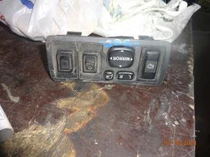 TOYOTA AVENSIS 2004 ÇIKMA FAR YIKAMA DÜĞMESİ 2002 - 2003 - 2004 - 2005 - 2006 Arası Modellerle Uyumludur