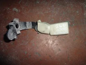 TOYOTA AVENSIS 2004 ÇIKMA ARKA ORTA EMNİYET KEMERİ KARŞILIĞI 2002 - 2003 - 2004 - 2005 - 2006 Arası Modellerle Uyumludur