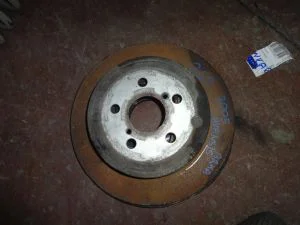 TOYOTA AVENSIS 2004 ÇIKMA ARKA DİSK 2002 - 2003 - 2004 - 2005 - 2006 Arası Modellerle Uyumludur