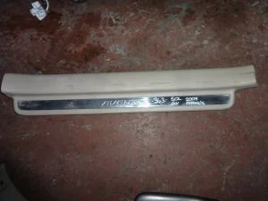TOYOTA AVENSIS 2004 ÇIKMA SOL ÖN MARŞBEL PLASTİĞİ 2002 - 2003 - 2004 - 2005 - 2006 Arası Modellerle Uyumludur