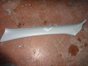 TOYOTA AVENSIS 1999 ÇIKMA SOL ÖN DİREK PLASTİĞİ 1999 - 2000 Arası Modellerle Uyumludur