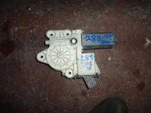 TOYOTA AVENSIS 2007 ÇIKMA SOL ÖN CAM MOTORU 2007 - 2008 - 2009 Arası Modellerle Uyumludur
