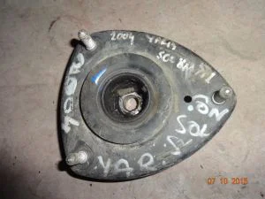 TOYOTA YARIS 2003 ÇIKMA ÖN AMORTÜSÖR TAKOZU 2000 - 2001 - 2002 - 2003 - 2004 - 2005 - 2006 Arası Modellerle Uyumludur