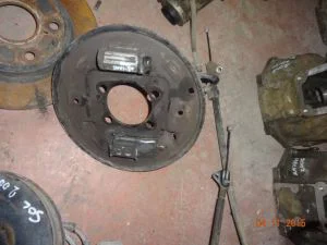 TOYOTA YARIS 2008 ÇIKMA SOL FREN MEKANİZMASI 2006 - 2007 - 2008 - 2009 - 2010 - 2011 Arası Modellerle Uyumludur