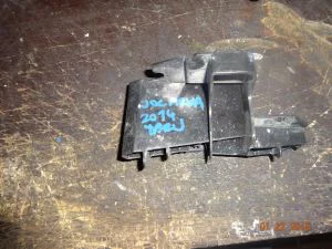 TOYOTA YARIS 2013 ÇIKMA SOL ARKA STOP ALTI TAMPON BRAKETİ 2012 - 2013 - 2014 - 2015 - 2016 - 2017 Arası Modellerle Uyumludur